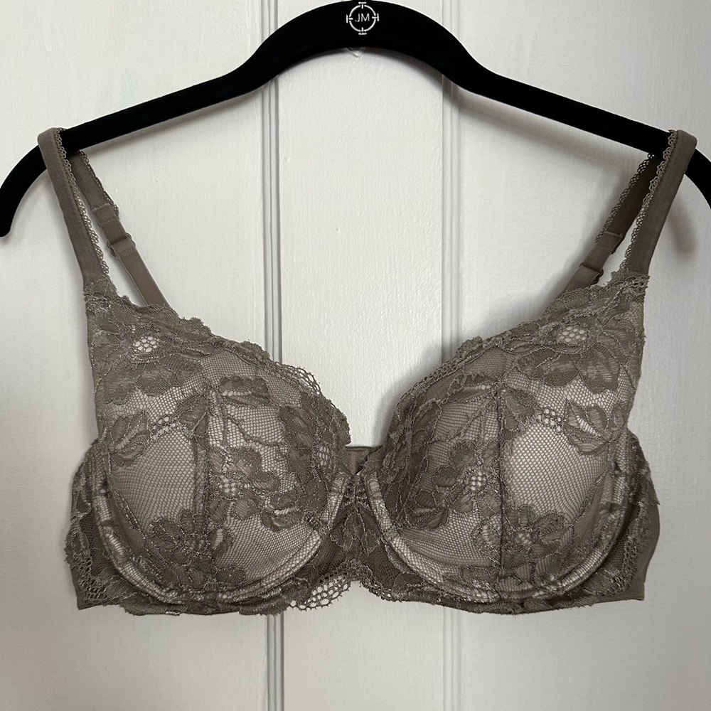 Victoria’s Secret Lined Demi 38C Bra Olive Green